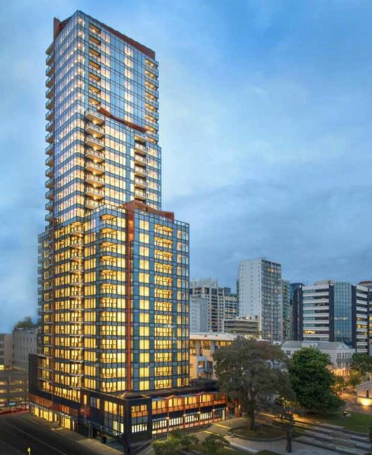 Magnificent Harbour View Skytower View Apartment In Cbd Auckland Exterior photo