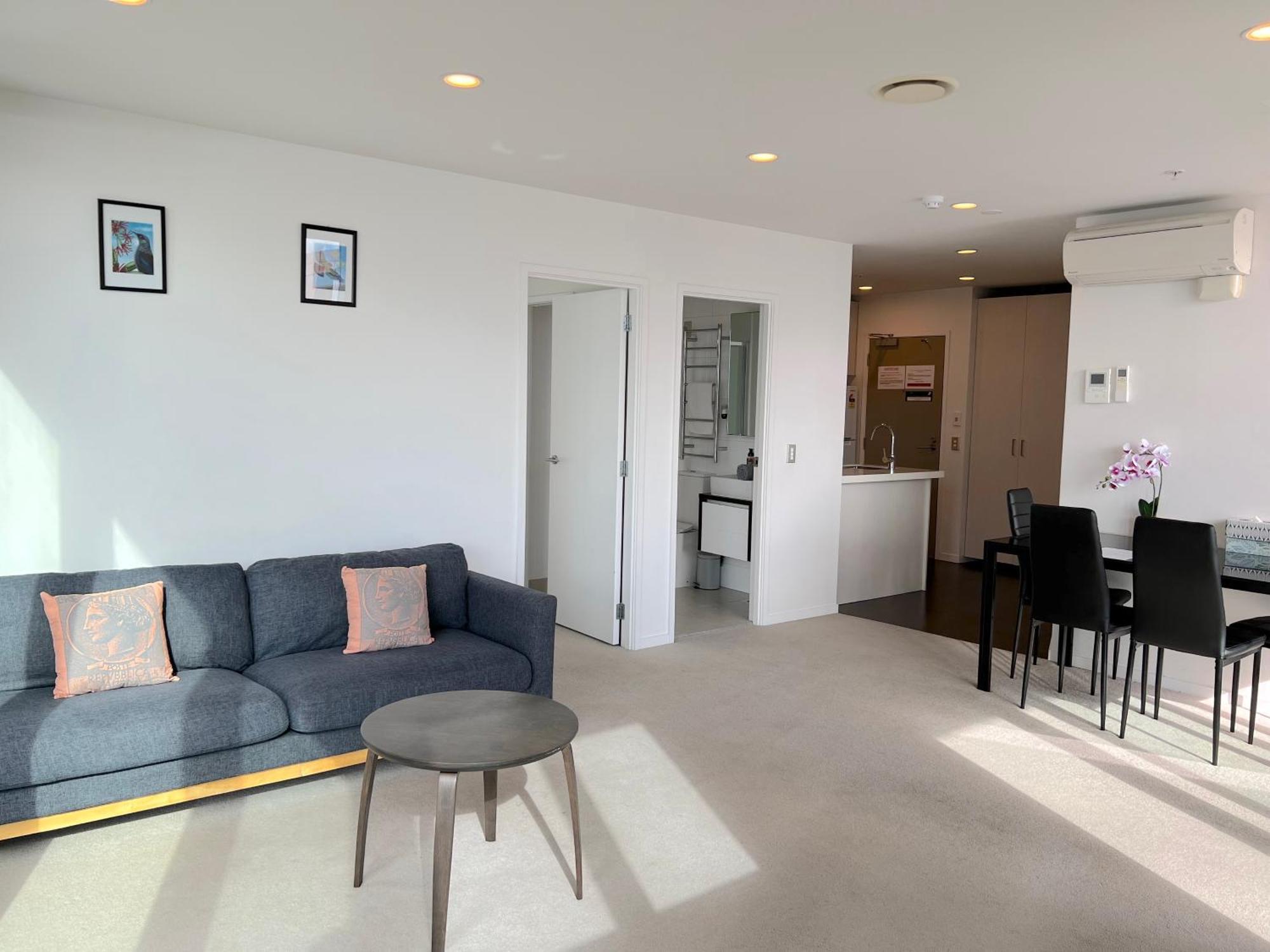 Magnificent Harbour View Skytower View Apartment In Cbd Auckland Exterior photo